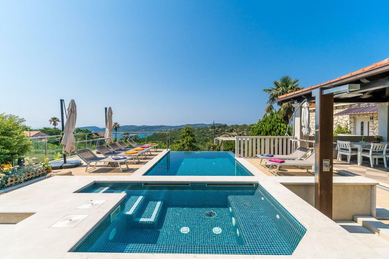 Villa La Vagabonda Orasac Esterno foto